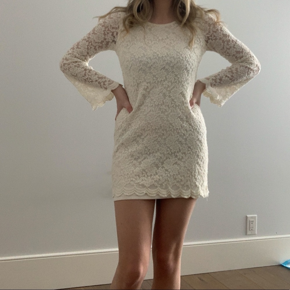 Long sleeve lace dress
